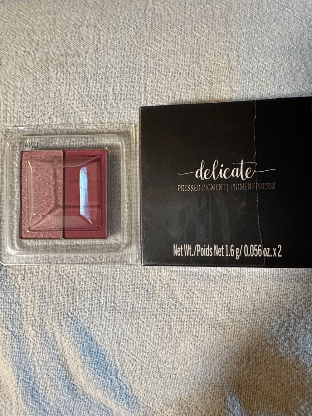 “Delicate”  Rose & Dusty Rose Pressed Pigment Duo